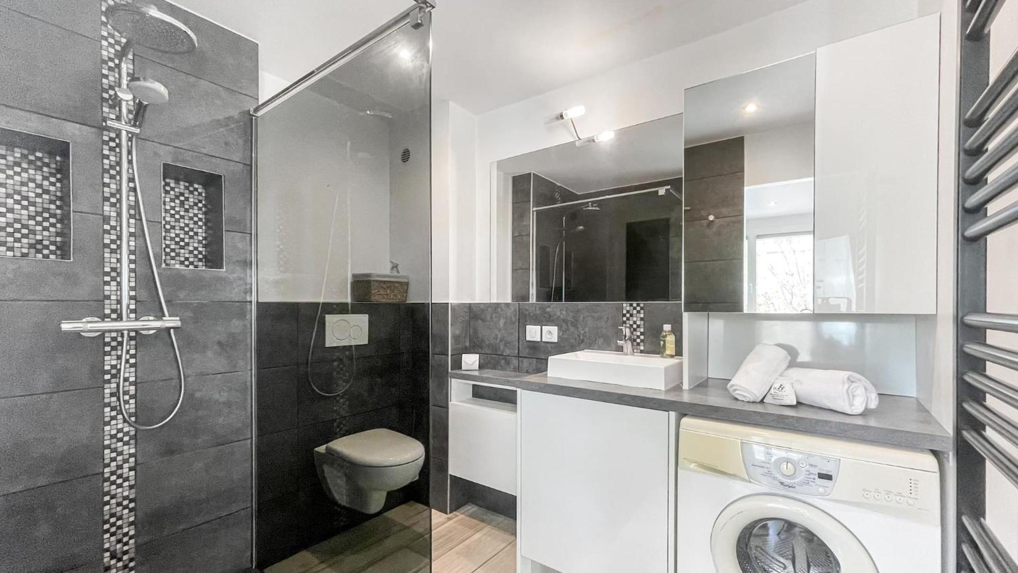 Homey Tidy - New / Proche Centre Annecy / Parking Gratuit / Logement Entierement Equipe מראה חיצוני תמונה